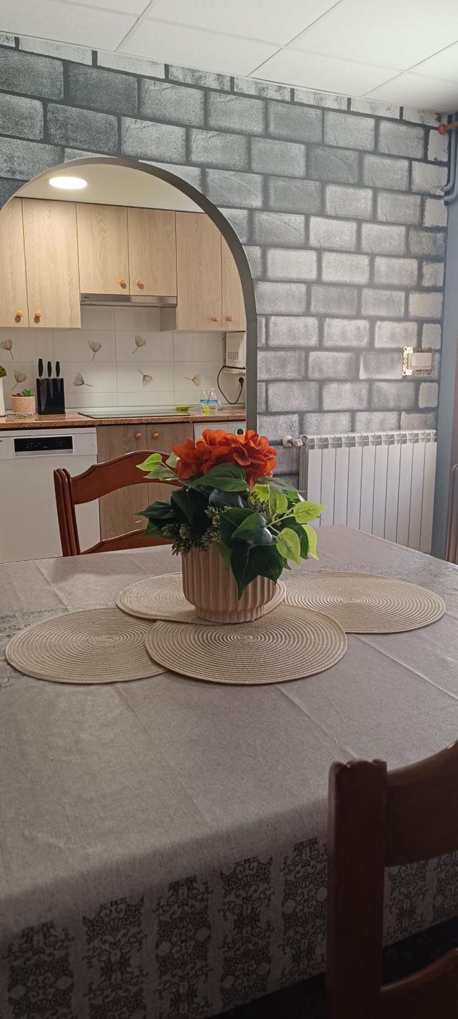 Mikaela Planta Baja-con Patio * El Burgo de Osma-Ciudad de Osma