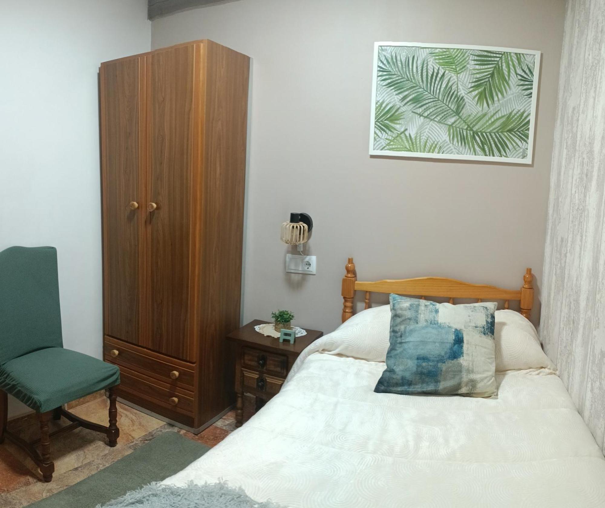 Mikaela Planta Baja-con Patio Apartment *